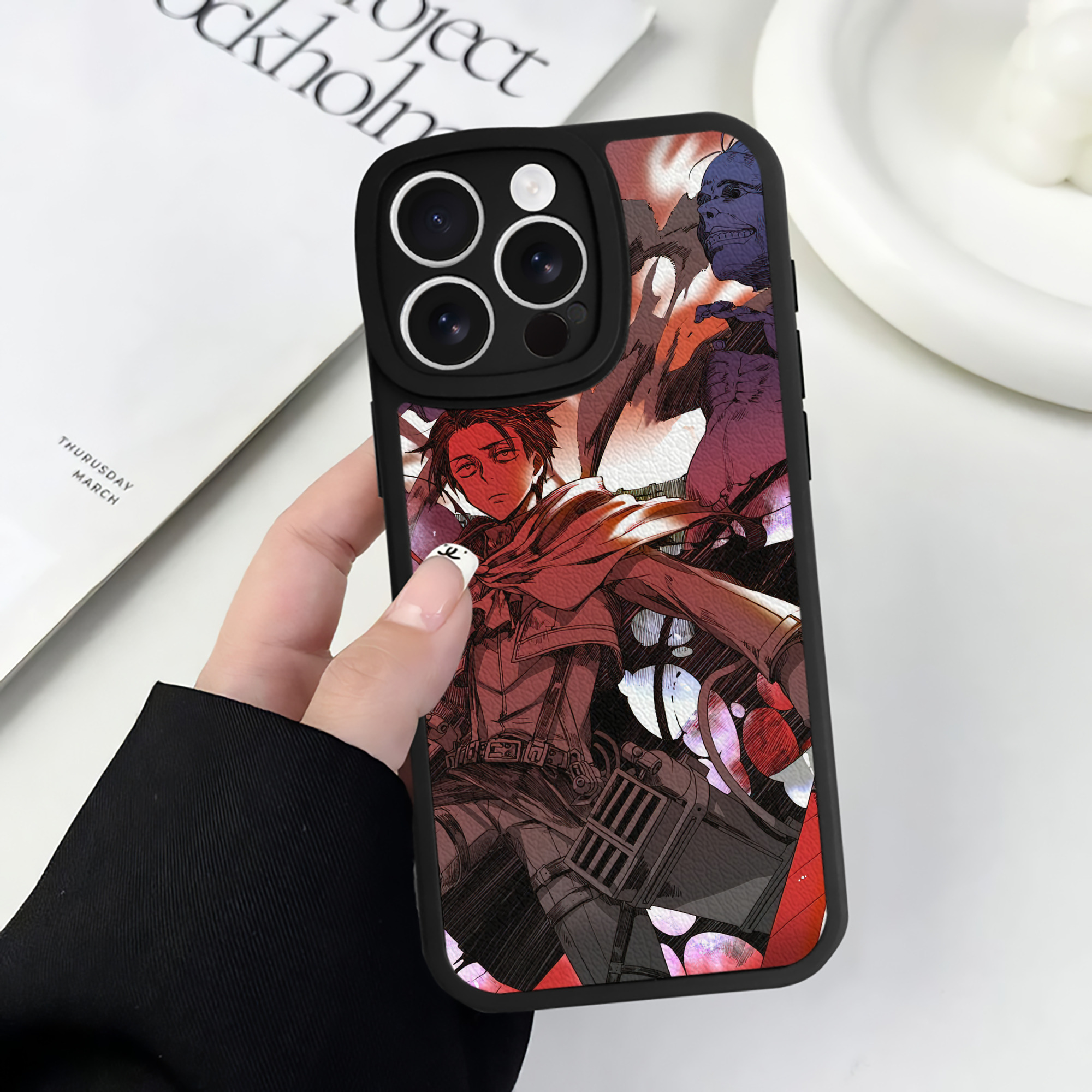 （画像用） 進撃の巨人 Attack on Titan 【iPhone 16シリーズ対応】シリコンスマホケース（レザー調） 材質：シリコン